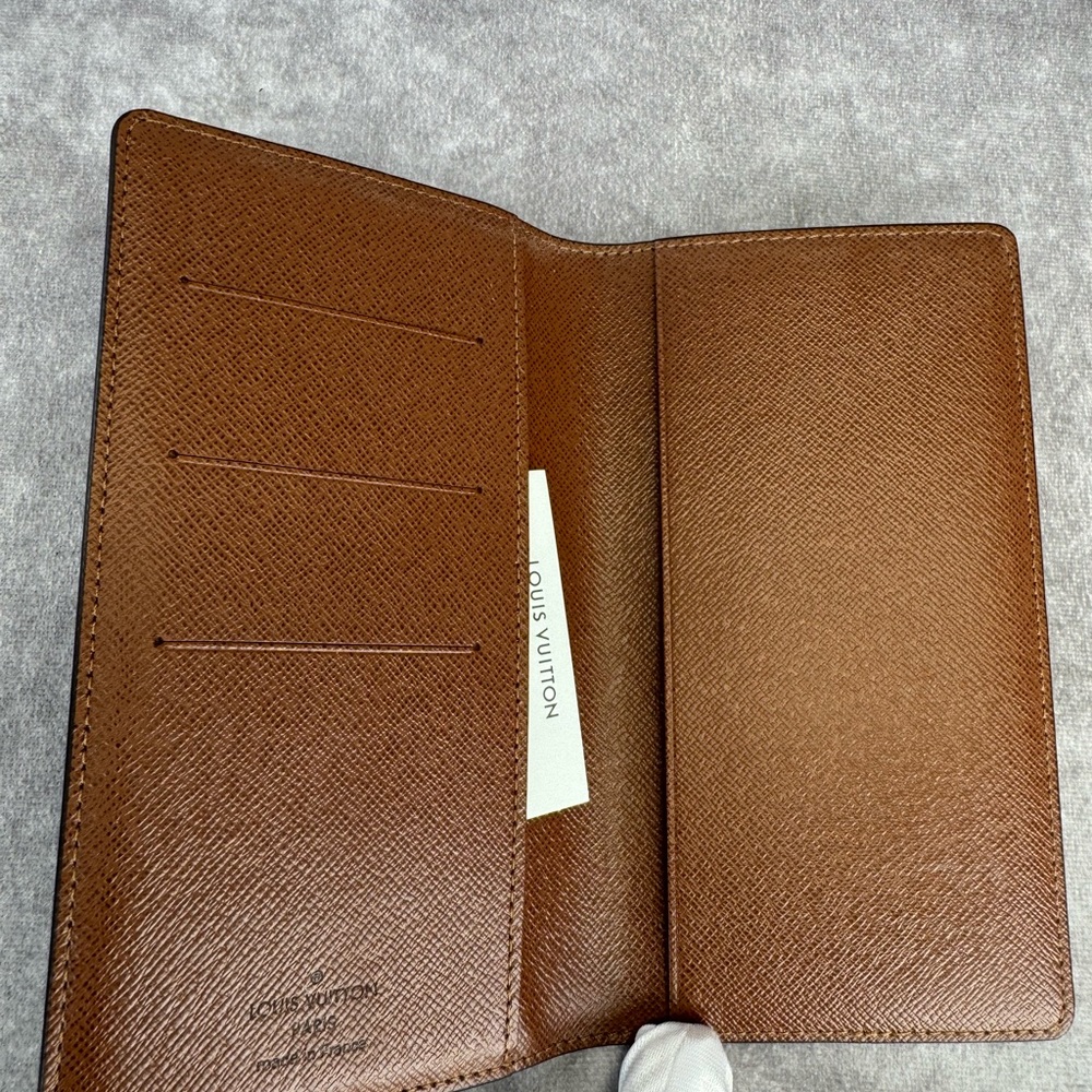 Louis Vuitton Monogram Canvas Card Organizer Checkbook Wallet - Picture 10 of 13